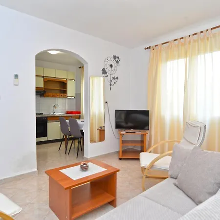 Appartamento Pietro 2228