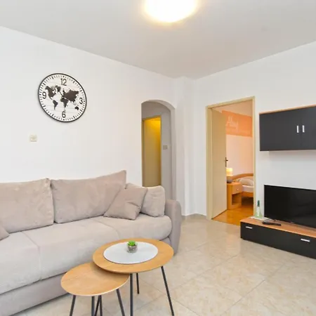 Appartamento Pietro 2228 *