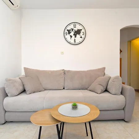 Appartamento Pietro 2228