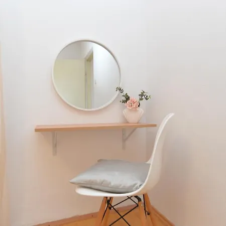 Pietro 2228 Appartamento Bale