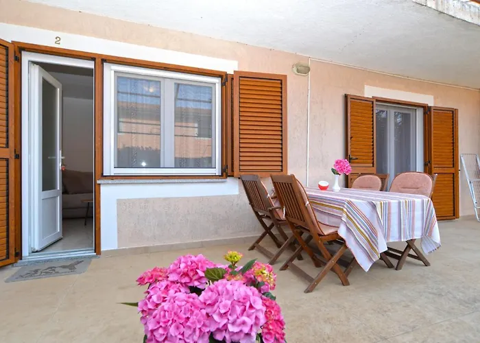 Pietro 2228 Apartamento
