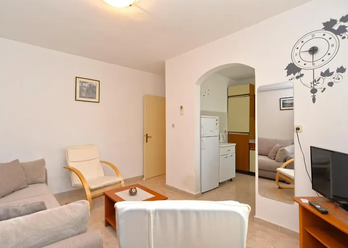 Apartamento Pietro 2228 *